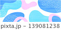 青とピンクの有機ウェーブが漂う手描き抽象背景 139081238