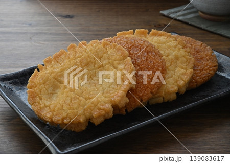 歌舞伎揚 瑞夢しょうゆ味 瑞夢えび味 歌舞伎揚 瑞夢しょうゆ味 瑞夢えび味 139083617
