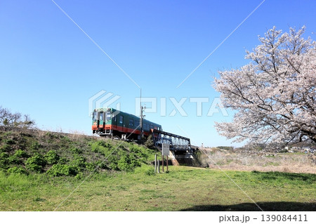 真岡鐵道 小貝川橋梁/栃木県 益子町 真岡鐵道 小貝川橋梁/栃木県 益子町 139084411