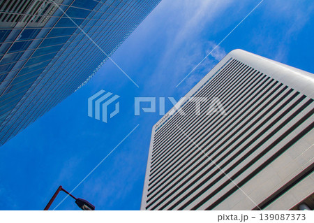 【大阪風景】大阪駅南側周辺の空とビル群 139087373