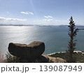 瀬戸内海の絶景とハート型の岩 139087949