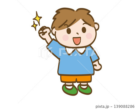 頑張るぞ!とガッツポーズをする保育園児の男の子 頑張るぞ!とガッツポーズをする保育園児の男の子 139088286