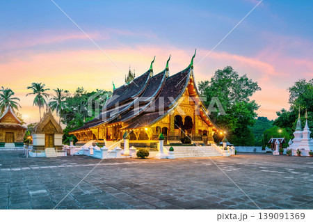 Wat Xieng Thong (Golden City Temple) at sunset in Luang Prabang, Laos. 139091369