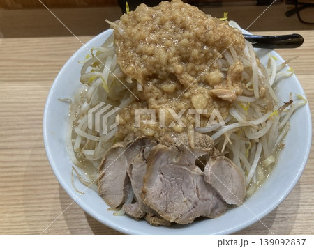 山盛りの次郎系ラーメン 山盛りの次郎系ラーメン 139092837