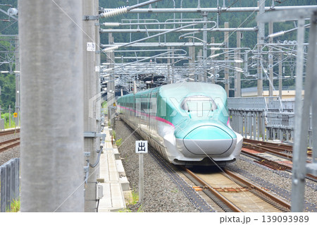 JR北海道北海道新幹線の奥津軽いまべつ駅の風景 JR北海道北海道新幹線の奥津軽いまべつ駅の風景 139093989