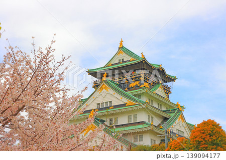 大阪府大阪市、桜と大阪城の風景 大阪府大阪市、桜と大阪城の風景 139094177