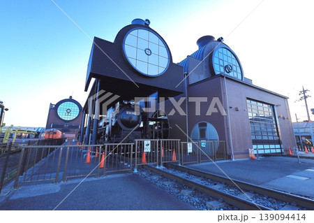 真岡駅のSLキューロク館と展示車 D51146号機 真岡駅のSLキューロク館と展示車 D51146号機 139094414