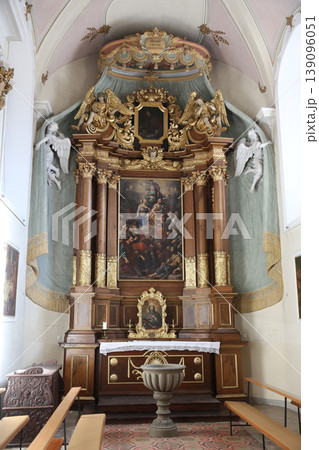 Altar in Basilica of St. Vitus in Ellwangen, Germany Altar in Basilica of St. Vitus in Ellwangen, Germany 139096051