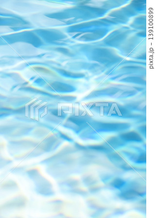 キラキラ水面　夏色のイメージ 139100899