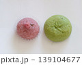 桜饅頭と抹茶饅頭 139104677