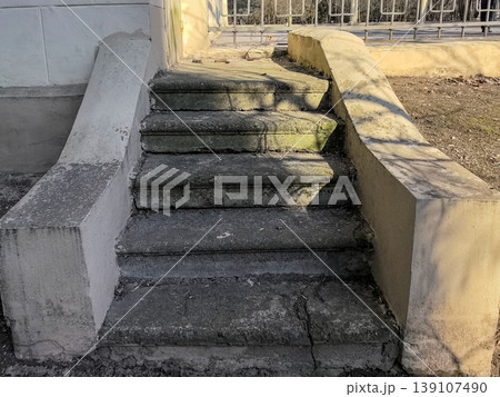 Old Weathered Concrete Steps 139107490
