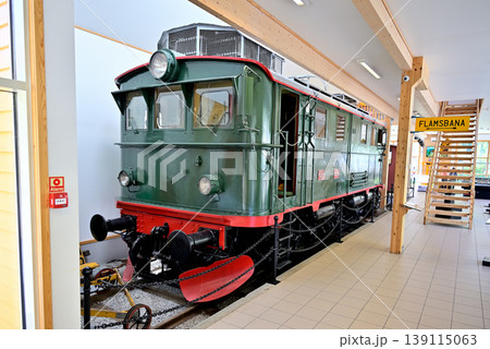 フロム鉄道博物館に展示の電気機関車 139115063