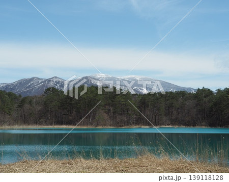 4月下旬の五色沼湖沼群(福島県北塩原村) 4月下旬の五色沼湖沼群(福島県北塩原村) 139118128
