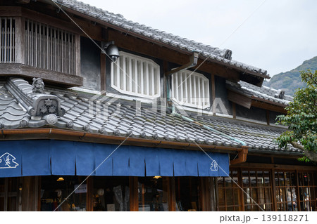 朝の伊勢神宮おはらい町 老舗店舗 三重県 朝の伊勢神宮おはらい町 老舗店舗 三重県 139118271