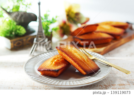 フィナンシェ 139119073