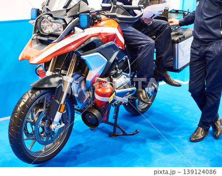 Rescue motorcycle 139124086