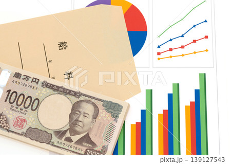給料袋とグラフ 139127543