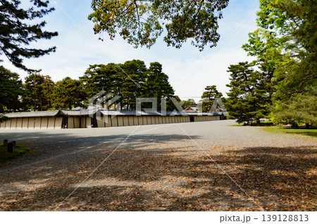 春の京都御所 139128813