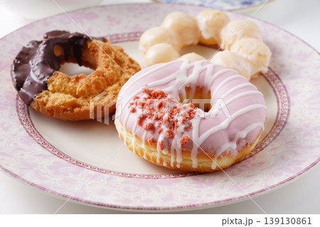 おいしいドーナツ おいしいドーナツ 139130861