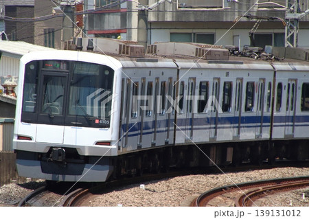 西武池袋線直通：東急東横線4000系（新幹線ラッピングトレイン） 139131012