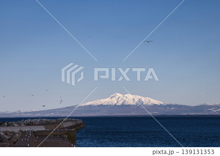 斜里岳を望む 斜里岳を望む 139131353