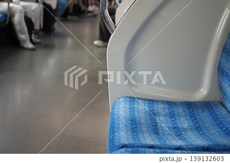 電車の空席 139132603
