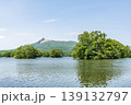 北海道　夏の大沼国定公園　大沼越しに見る北海道駒ヶ岳 139132797