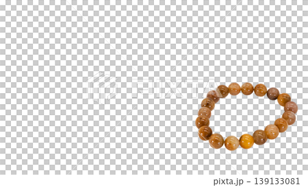 ルチルクォーツブレスレット マクロ撮影 背景透過PNG ルチルクォーツブレスレット マクロ撮影 背景透過PNG 139133081