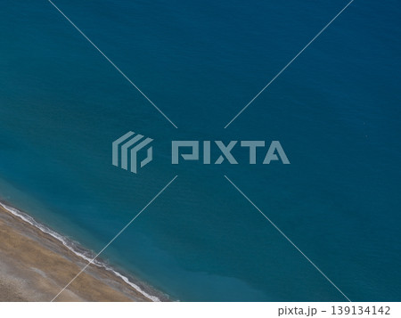 blue sea and sandy beach blue sea and sandy beach 139134142