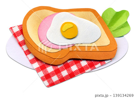 ハムエッグトーストの貼り絵イラスト 朝食モーニングの食べ物素材 ハムエッグトーストの貼り絵イラスト 朝食モーニングの食べ物素材 139134269