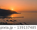 御輿来海岸の夕焼け 139137485