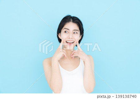 若い女性のビューティ 若い女性のビューティ 139138740