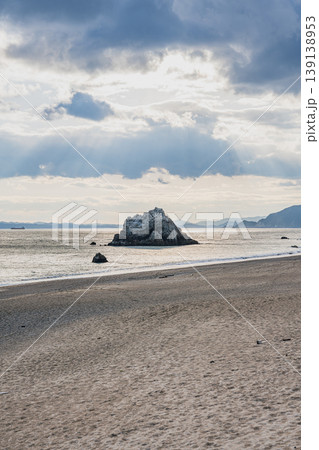 田原市の日出の石門周辺の風景(愛知県) 田原市の日出の石門周辺の風景(愛知県) 139138953