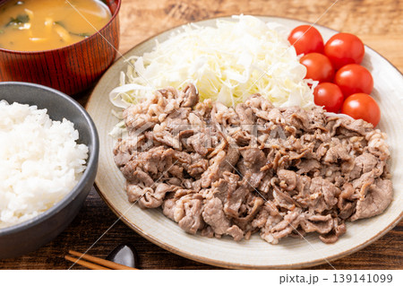 美味しい牛焼肉定食 美味しい牛焼肉定食 139141099