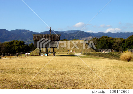 佐賀県の観光スポット「吉野ヶ里歴史公園」北墳丘墓 139142663