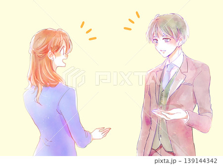 会話する男性と女性 会社員 会話する男性と女性 会社員 139144342