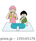 洗面台で歯ブラシを使って歯を磨く兄弟のイラスト 139145176