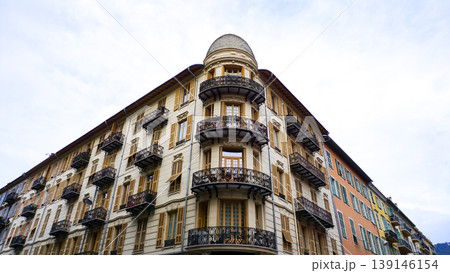 A view of the old town of Nice 139146154