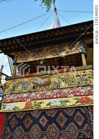 京都夏の風物詩 祇園祭 山鉾建て 北観音山(京都市中京区) 京都夏の風物詩 祇園祭 山鉾建て 北観音山(京都市中京区) 139146601