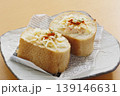 お洒落なエビとチーズのオープンサンド 朝食やランチのバゲット 広告・販促素材 139146631