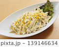 卵たっぷりのマカロニサラダ 懐かしい家庭の味 副菜・お弁当向けの広告写真素材 139146634