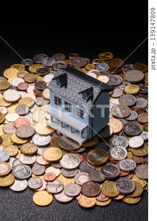 Real estate, conceptual background, buying, renting, investing, and business. Real estate Real estate, conceptual background, buying, renting, investing, and business. Real estate 139147809