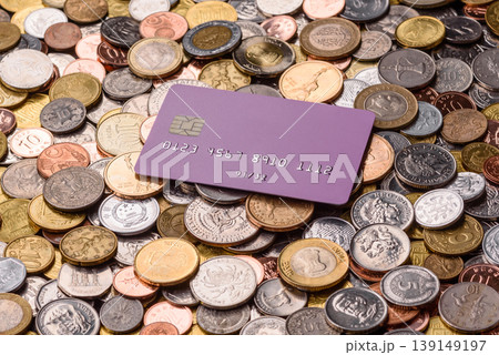 A credit card for contactless cashless payments via a terminal or online. A credit card A credit card for contactless cashless payments via a terminal or online. A credit card 139149197