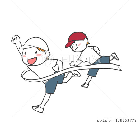 徒競走で走る赤組白組の子ども達 徒競走で走る赤組白組の子ども達 139153778