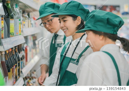 supermarket supermarket 139154843