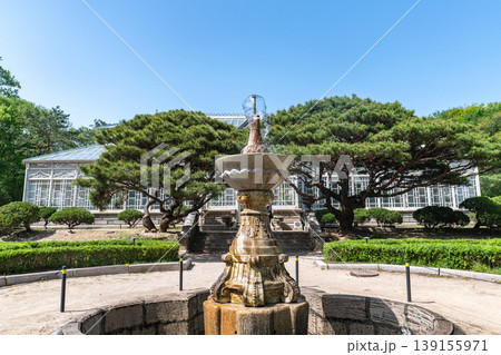 Seoul, South Korea - Apr. 18 , 2026 : The Great Greenhouse at Changgyeonggung Palace, the first Western-style conservatory in Korea 139155971