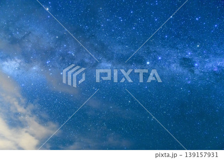 Awe inspiring starry night sky with galaxy over Uyuni Bolivia Awe inspiring starry night sky with galaxy over Uyuni Bolivia 139157931