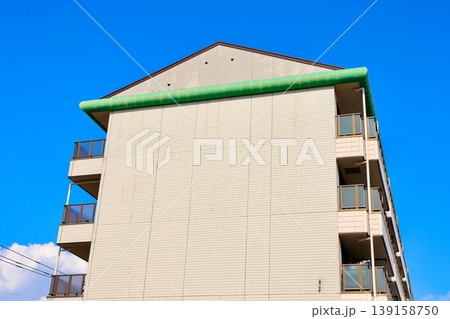 中古物件の集合住宅 中古物件の集合住宅 139158750