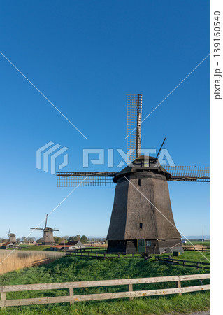An beautiful windmill in The Netherlands 139160540