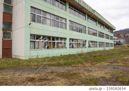 夕張市立若菜中央小学校(廃校) 夕張市立若菜中央小学校(廃校) 139162634